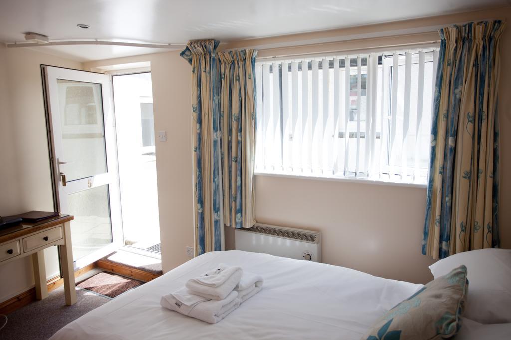 Penwinnick House B&B 세인트오스틀 외부 사진