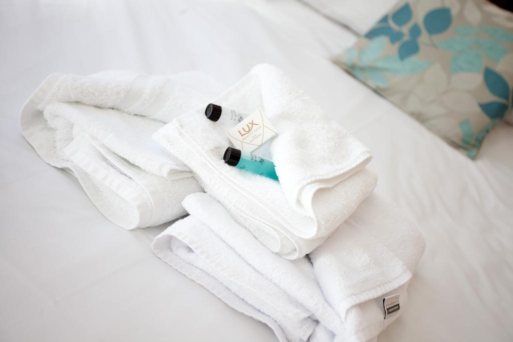 Penwinnick House B&B 세인트오스틀 객실 사진