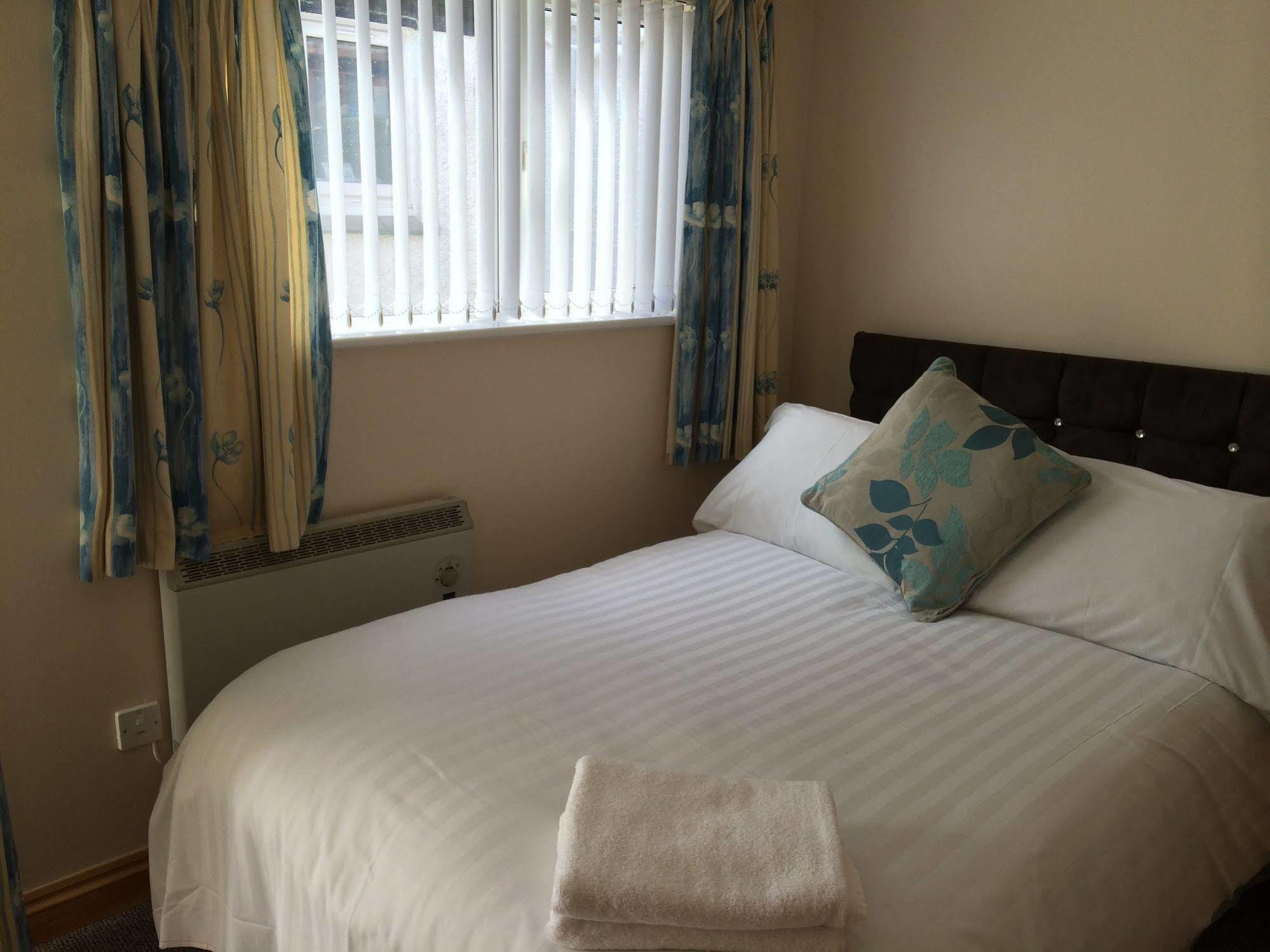 Penwinnick House B&B 세인트오스틀 외부 사진