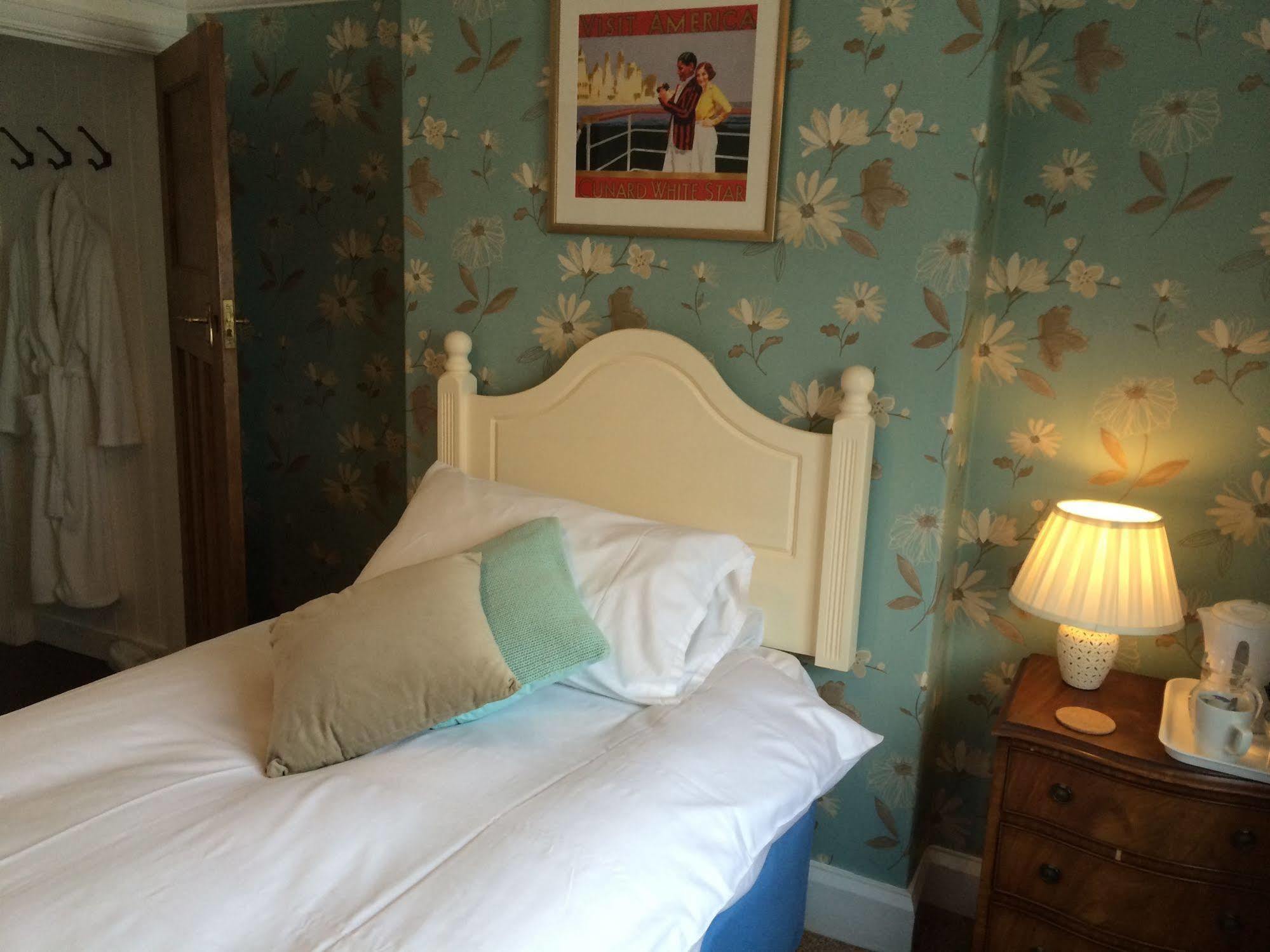 Penwinnick House B&B 세인트오스틀 외부 사진